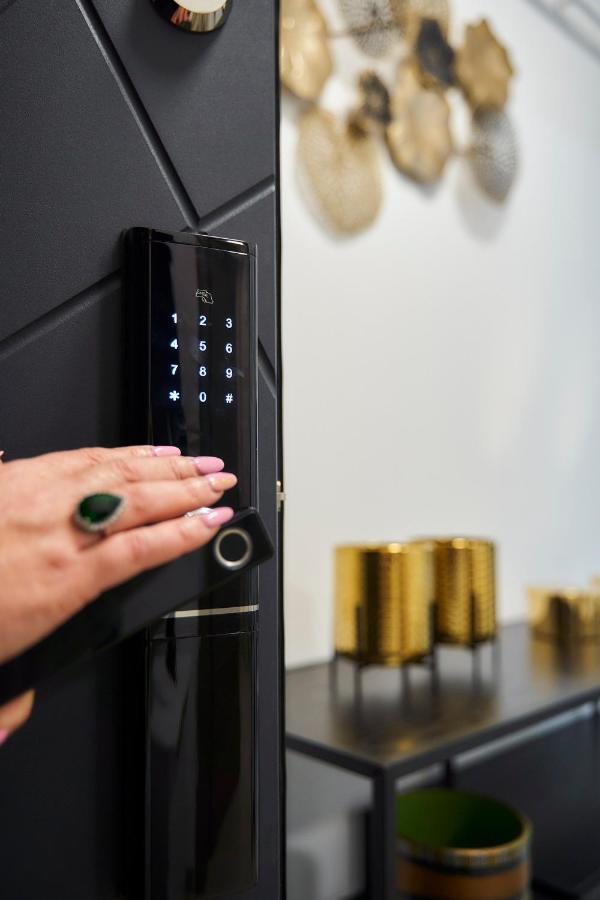 Smarald Apartament Iulius Mall ヤシ エクステリア 写真