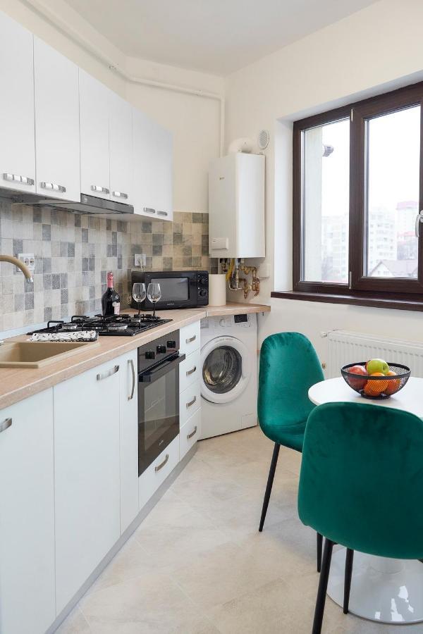 Smarald Apartament Iulius Mall ヤシ エクステリア 写真