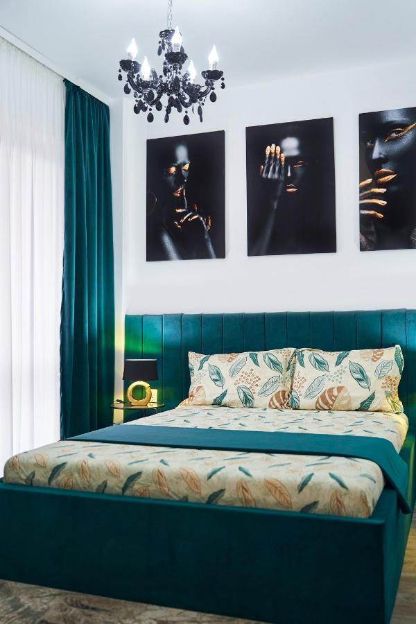Smarald Apartament Iulius Mall ヤシ エクステリア 写真