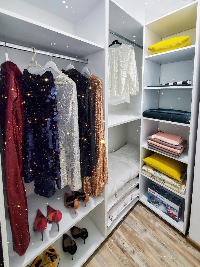 Smarald Apartament Iulius Mall ヤシ エクステリア 写真