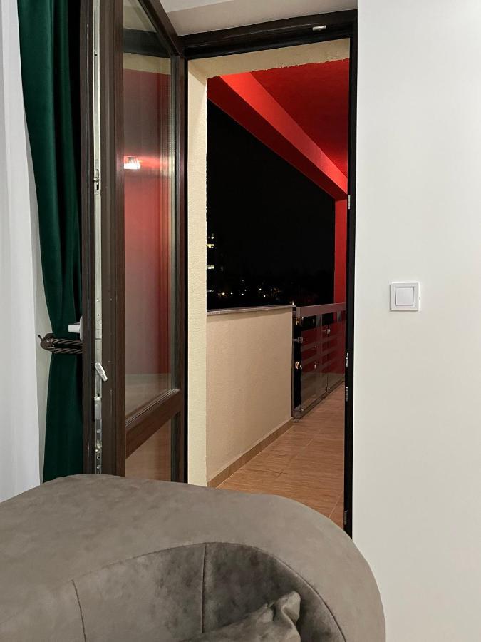 Smarald Apartament Iulius Mall ヤシ エクステリア 写真
